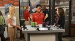 Две девицы на мели 3 сезон 2 серия